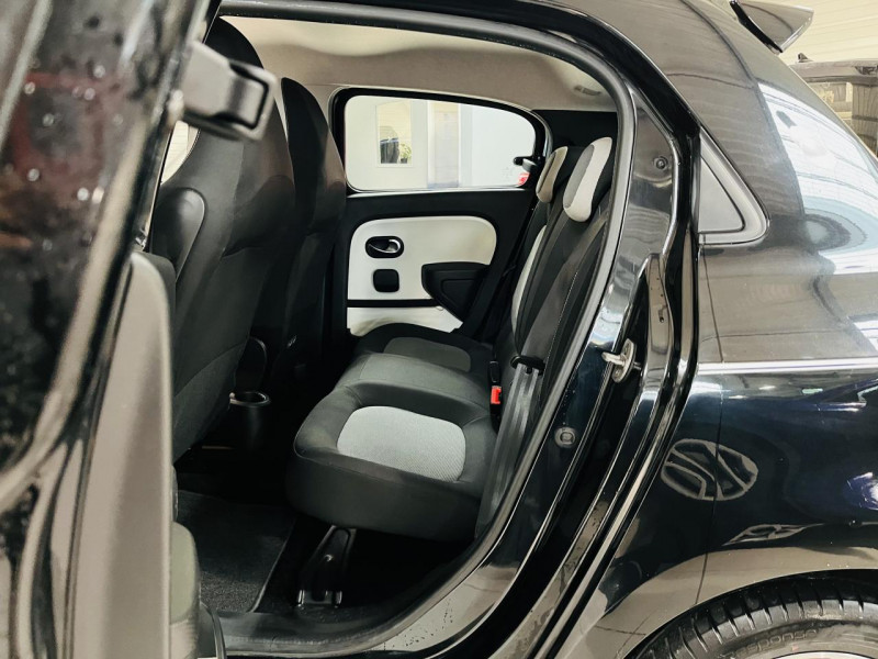 Photo 10 de l'offre de RENAULT TWINGO III 0.9 TCe 90 Energy Intens à 8490€ chez Occasions Champenoises