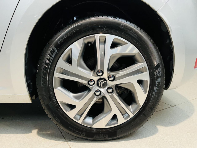 Photo 22 de l'offre de CITROEN C4 PICASSO e-HDi 115 Exclusive EAT6 à 12490€ chez Occasions Champenoises