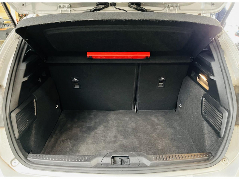 Photo 12 de l'offre de FORD FOCUS 1.0 Flexifuel mHEV - 125 S&S  ST Line X à 17990€ chez Occasions Champenoises