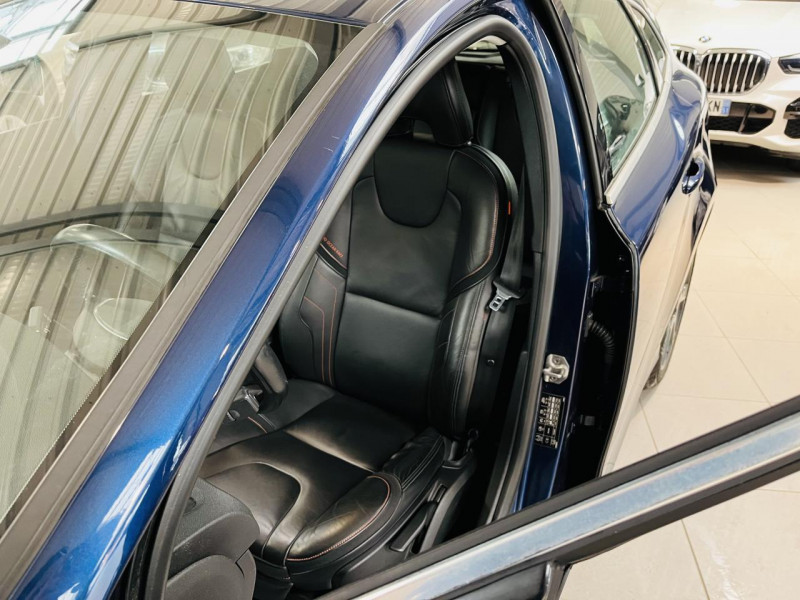 Photo 7 de l'offre de VOLVO V40 BUSINESS D2 115 Ocean Race à 13990€ chez Occasions Champenoises