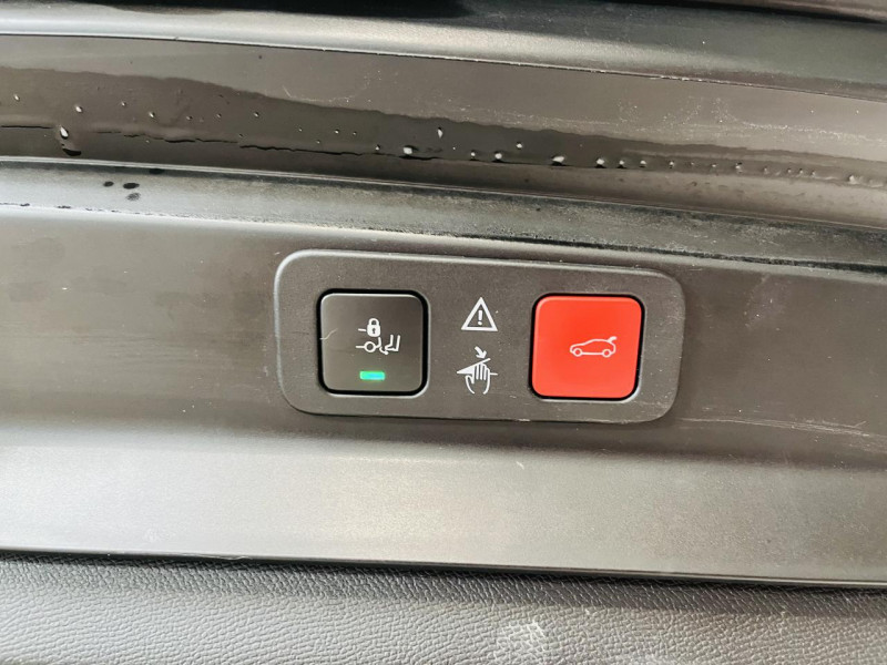 Photo 16 de l'offre de PEUGEOT 5008  BlueHDi 130ch S&S EAT8 Crossway à 18990€ chez Occasions Champenoises