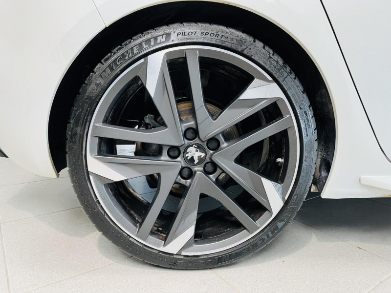 Photo 22 de l'offre de PEUGEOT 308 GTI 1.6 THP 270  à 16490€ chez Occasions Champenoises