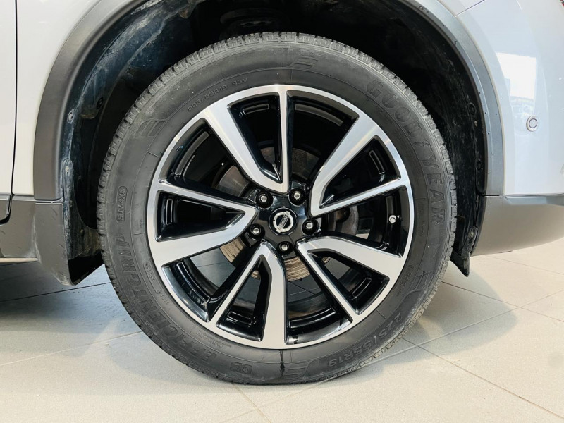 Photo 26 de l'offre de NISSAN X-TRAIL 1.6 dCi 130 Xtronic Tekna à 15990€ chez Occasions Champenoises