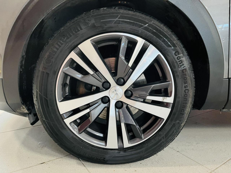 Photo 21 de l'offre de PEUGEOT 5008  BlueHDi 177ch S&S EAT8 Allure à 25990€ chez Occasions Champenoises