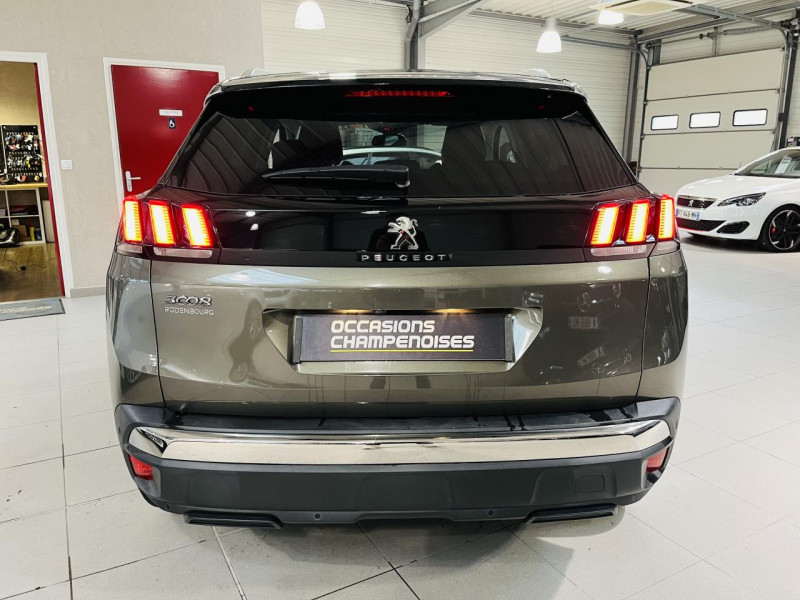 Photo 17 de l'offre de PEUGEOT 3008  1.6 BlueHDi 120ch S&S BVM6 Allure à 15990€ chez Occasions Champenoises