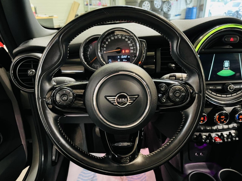 Photo 5 de l'offre de MINI MINI  Cooper 136 ch Chili à 13990€ chez Occasions Champenoises
