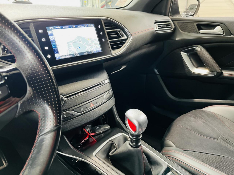 Photo 5 de l'offre de PEUGEOT 308 GTI 1.6 THP 270  à 16490€ chez Occasions Champenoises