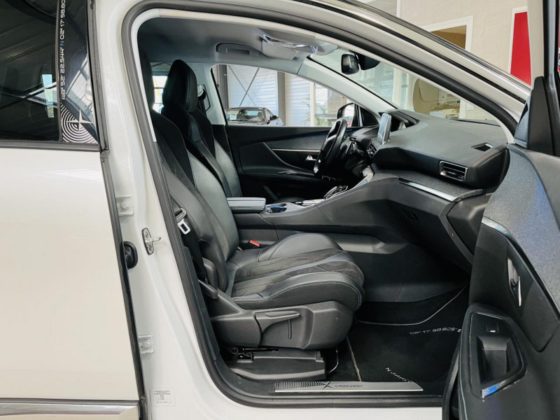 Photo 18 de l'offre de PEUGEOT 5008  BlueHDi 130ch S&S EAT8 Crossway à 18990€ chez Occasions Champenoises