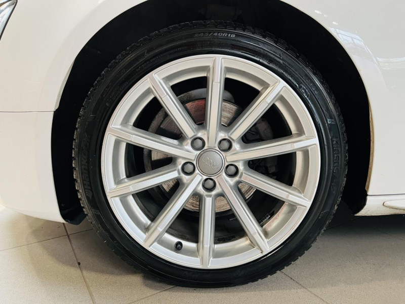 Photo 18 de l'offre de AUDI A5 SPORTBACK 2.0 TDI 177 S-tronic S Line à 18490€ chez Occasions Champenoises