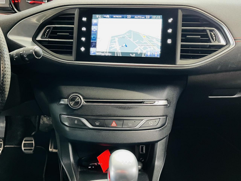 Photo 6 de l'offre de PEUGEOT 308 GTI 1.6 THP 270  à 16490€ chez Occasions Champenoises