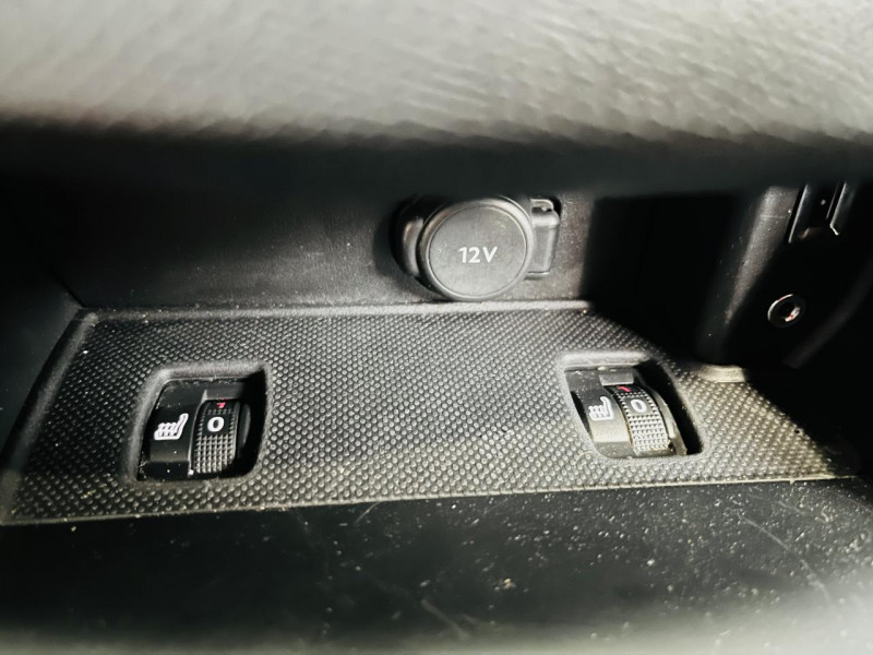 Photo 7 de l'offre de PEUGEOT 308 GTI 1.6 THP 270  à 16490€ chez Occasions Champenoises