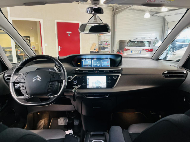 Photo 3 de l'offre de CITROEN C4 PICASSO e-HDi 115 Exclusive EAT6 à 12490€ chez Occasions Champenoises