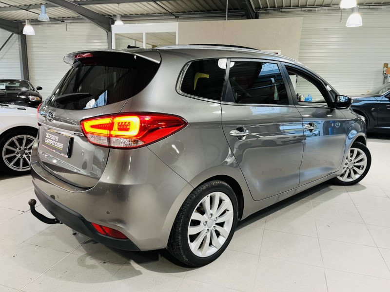 Photo 19 de l'offre de KIA CARENS 1.6 GDi 135 ch ISG Premium 7 Places à 12990€ chez Occasions Champenoises