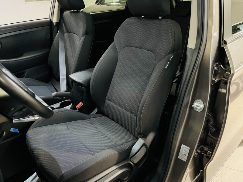 Photo 5 de l'offre de KIA CARENS 1.6 GDi 135 ch ISG Premium 7 Places à 12990€ chez Occasions Champenoises