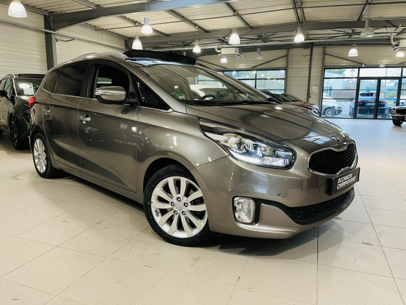 Kia CARENS 1.6 GDi 135 ch ISG Premium 7 Places ESSENCE (IM) TITANIUM SILVER Occasion à vendre