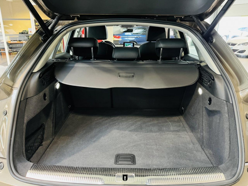 Photo 12 de l'offre de AUDI Q3  2.0 TDI 184 ch S tronic 7 Quattro Ambition Luxe à 20990€ chez Occasions Champenoises