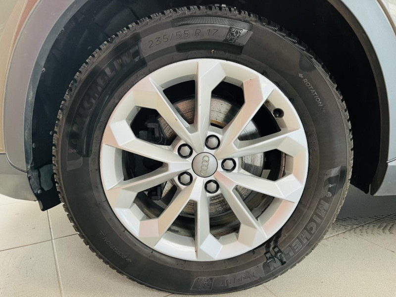 Photo 20 de l'offre de AUDI Q3  2.0 TDI 184 ch S tronic 7 Quattro Ambition Luxe à 20990€ chez Occasions Champenoises