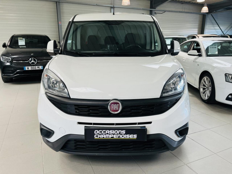 Photo 2 de l'offre de FIAT DOBLO  FT 1.3 MULTIJET 95 PACK PROFESSIONAL TRIO NAV à 7490€ chez Occasions Champenoises
