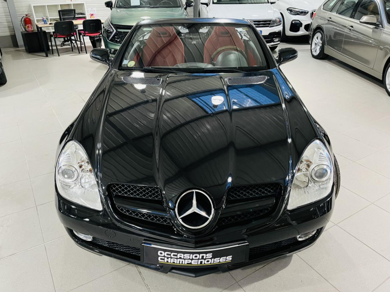 Photo 3 de l'offre de MERCEDES-BENZ SLK 350 V6 305ch 7G-Tronic à 17490€ chez Occasions Champenoises