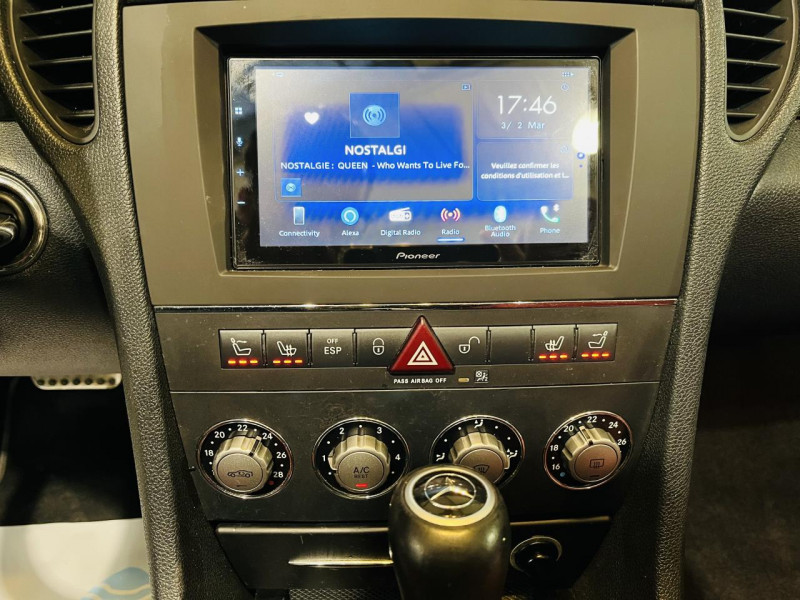 Photo 10 de l'offre de MERCEDES-BENZ SLK 350 V6 305ch 7G-Tronic à 17490€ chez Occasions Champenoises