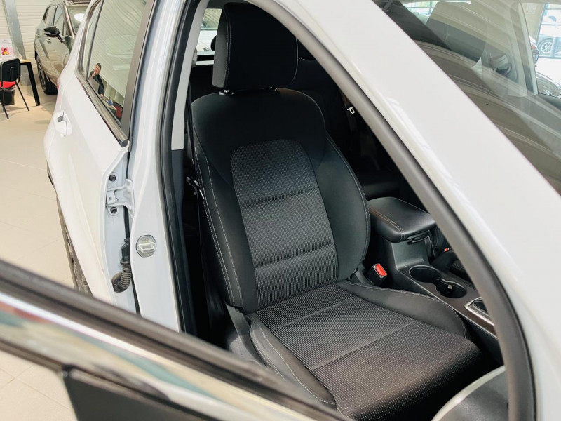 Photo 15 de l'offre de KIA SPORTAGE 1.6 CRDi 136ch MHEV ISG BVM6 4x2 Black Edition à 16990€ chez Occasions Champenoises