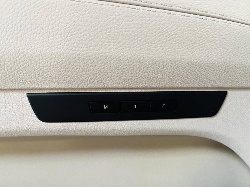 Photo 11 de l'offre de BMW SERIE 5 GRAN TURISMO  520d 163 ch F07 Modern BVA 8 à 21990€ chez Occasions Champenoises