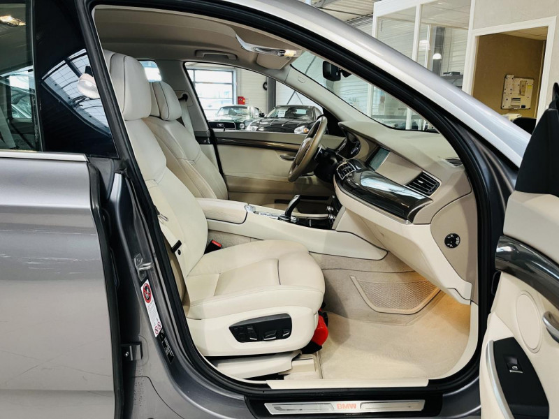 Photo 16 de l'offre de BMW SERIE 5 GRAN TURISMO  520d 163 ch F07 Modern BVA 8 à 21990€ chez Occasions Champenoises