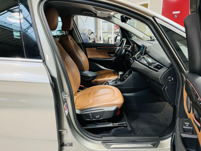 Photo 16 de l'offre de BMW SERIE 2 GRAN TOURER  220d xDrive 163 ch F46 Luxury BVA 8 à 17990€ chez Occasions Champenoises