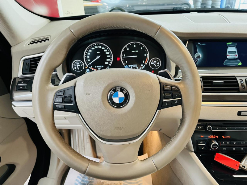 Photo 4 de l'offre de BMW SERIE 5 GRAN TURISMO  520d 163 ch F07 Modern BVA 8 à 21990€ chez Occasions Champenoises