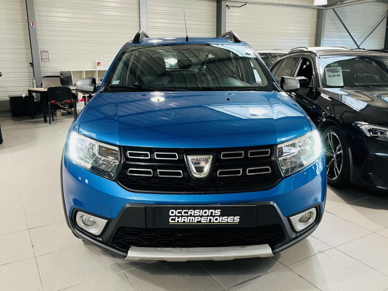 Photo 2 de l'offre de DACIA SANDERO TCe 90 Stepway à 9490€ chez Occasions Champenoises