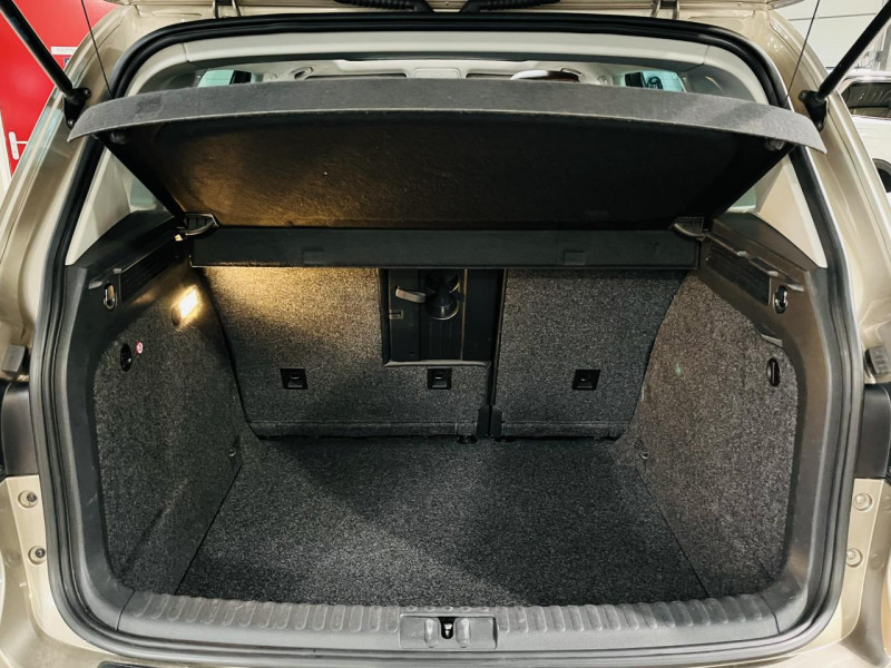 Photo 13 de l'offre de VOLKSWAGEN TIGUAN 1.4 TSI 160 BlueMotion Technology Sportline DSG6 à 17990€ chez Occasions Champenoises