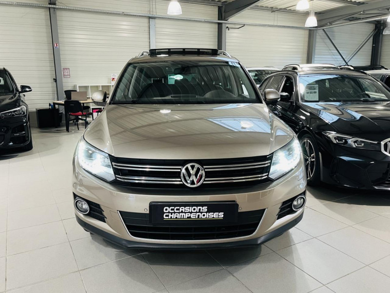 Photo 2 de l'offre de VOLKSWAGEN TIGUAN 1.4 TSI 160 BlueMotion Technology Sportline DSG6 à 17990€ chez Occasions Champenoises