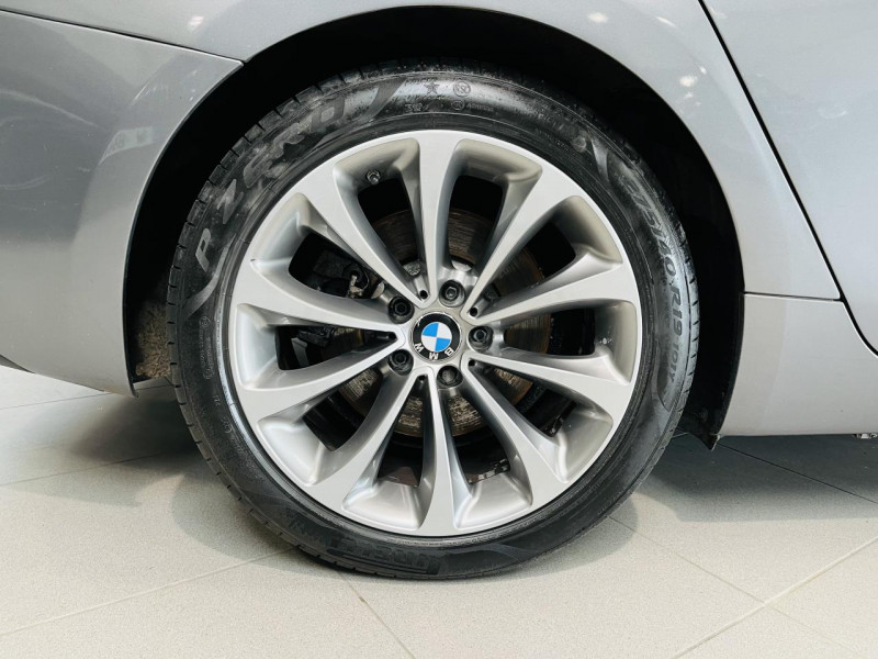Photo 23 de l'offre de BMW SERIE 5 GRAN TURISMO 520d 163 ch F07 Modern BVA 8 à 21990€ chez Occasions Champenoises