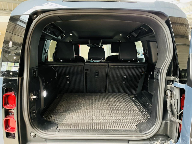 Photo 14 de l'offre de LAND-ROVER DEFENDER 110 P400e PHEV BVA8 S à 59990€ chez Occasions Champenoises