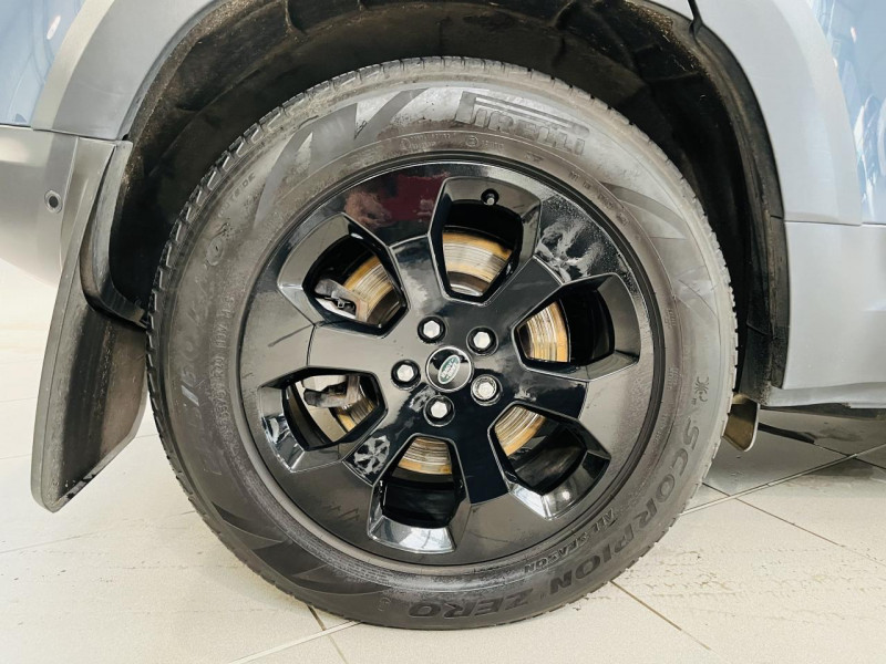 Photo 24 de l'offre de LAND-ROVER DEFENDER 110 P400e PHEV BVA8 S à 59990€ chez Occasions Champenoises