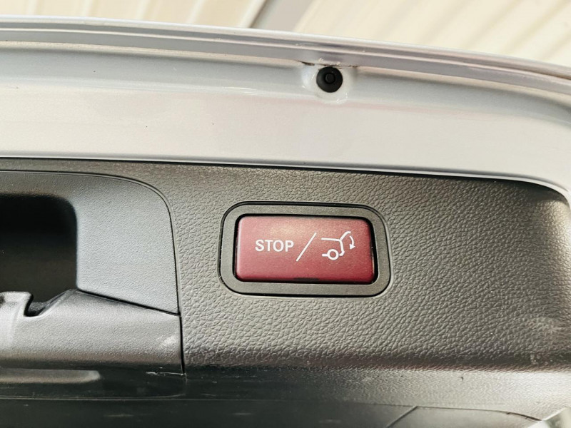 Photo 14 de l'offre de MERCEDES-BENZ GLC Classe  250 d 9G-Tronic 4Matic Fascination à 24990€ chez Occasions Champenoises