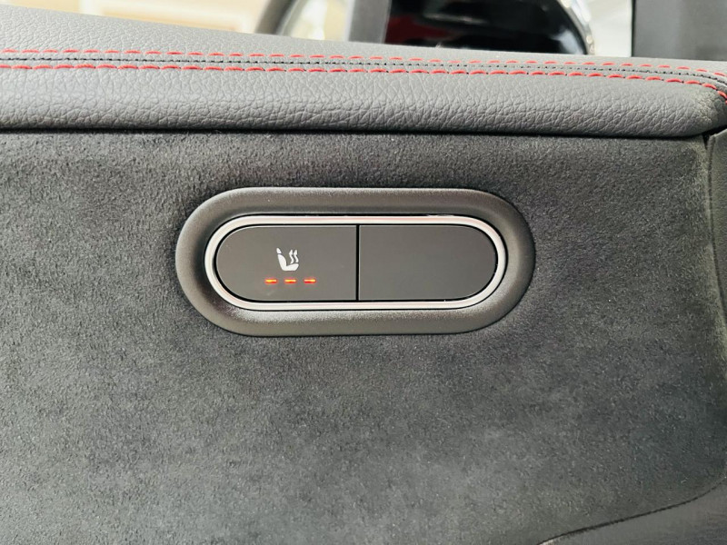 Photo 10 de l'offre de MERCEDES-BENZ CLASSE CLA SHOOTING BRAKE 1.3  200 163 AMG Line 7G-DCT à 27490€ chez Occasions Champenoises