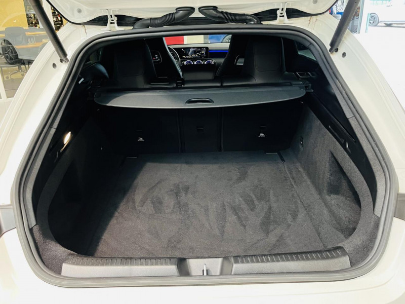 Photo 12 de l'offre de MERCEDES-BENZ CLASSE CLA SHOOTING BRAKE 1.3  200 163 AMG Line 7G-DCT à 27490€ chez Occasions Champenoises