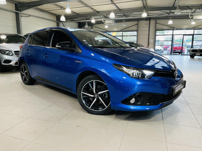 Toyota AURIS Hybride 136h - BV CVT (RC18)  Collection Essence/Electricité BLEU FONCE Occasion à vendre