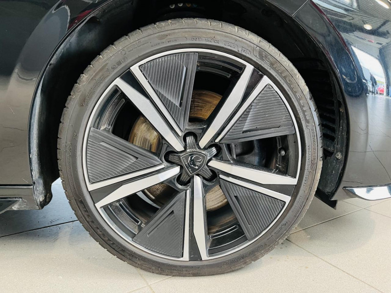 Photo 25 de l'offre de PEUGEOT 308  PHEV 180 e-EAT8 GT à 20990€ chez Occasions Champenoises
