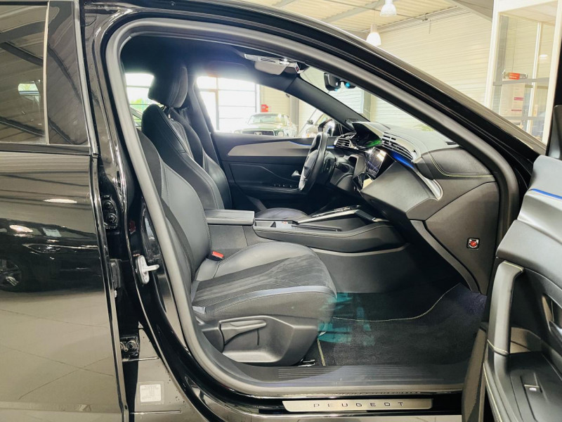 Photo 16 de l'offre de PEUGEOT 308  PHEV 180 e-EAT8 GT à 20990€ chez Occasions Champenoises