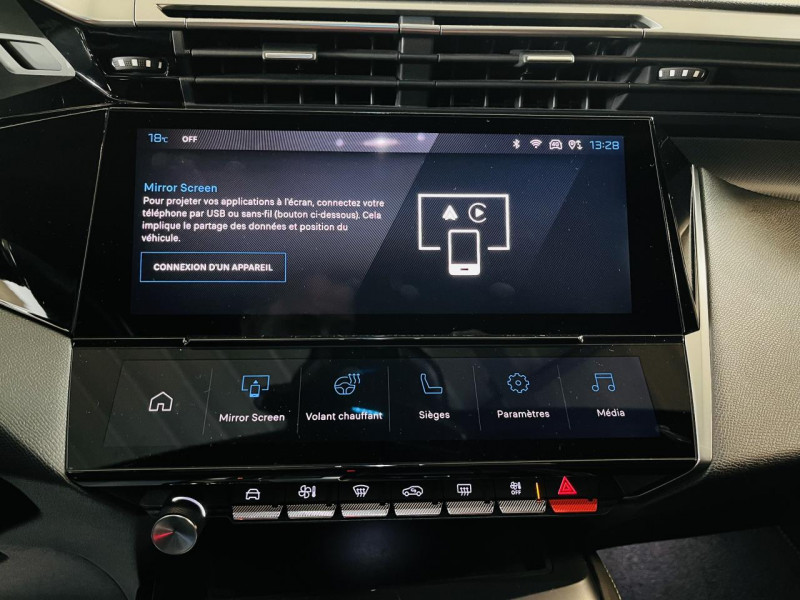 Photo 8 de l'offre de PEUGEOT 308  PHEV 180 e-EAT8 GT à 20990€ chez Occasions Champenoises