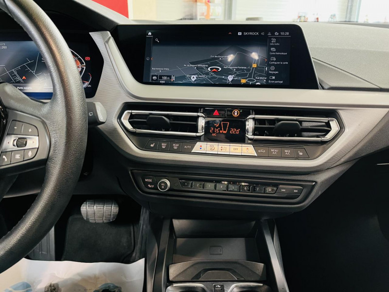 Photo 7 de l'offre de BMW SERIE 1  118i 136 ch DKG7 F40 Business Design à 21990€ chez Occasions Champenoises