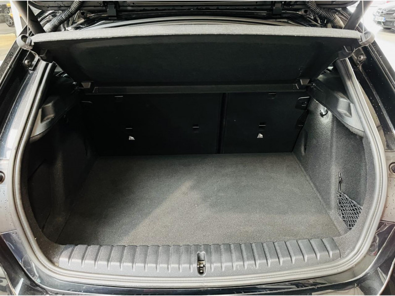 Photo 15 de l'offre de BMW SERIE 1  118i 136 ch DKG7 F40 Business Design à 21990€ chez Occasions Champenoises