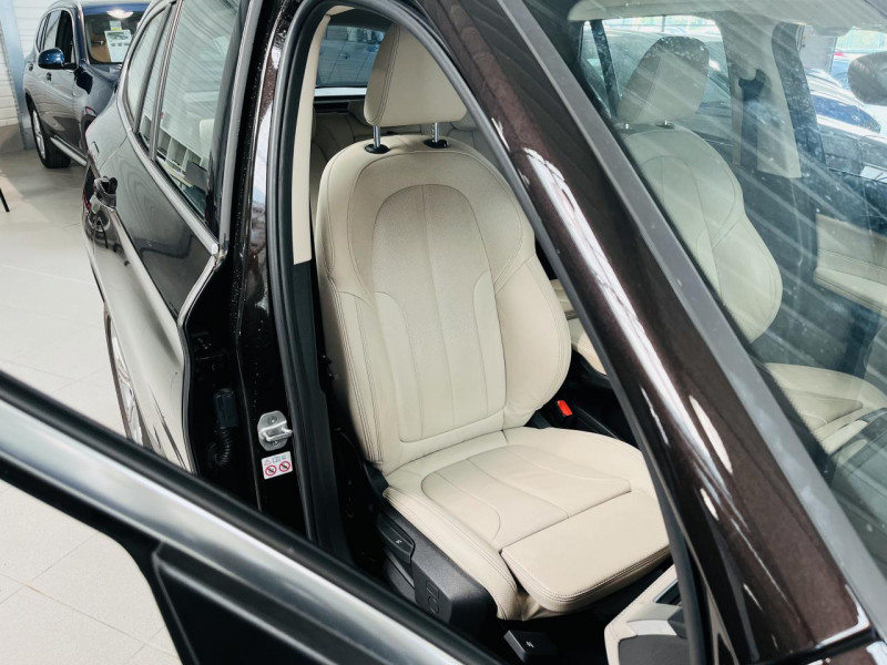 Photo 15 de l'offre de BMW X1  sDrive 18i 140 ch F48 LCI Business Design à 23490€ chez Occasions Champenoises