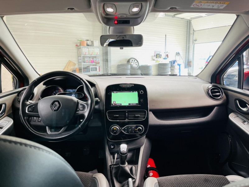 Photo 3 de l'offre de RENAULT CLIO Estate TCe 90 Energy Intens à 9990€ chez Occasions Champenoises
