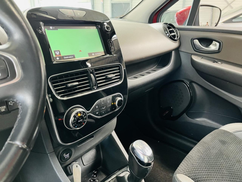 Photo 5 de l'offre de RENAULT CLIO Estate TCe 90 Energy Intens à 9990€ chez Occasions Champenoises