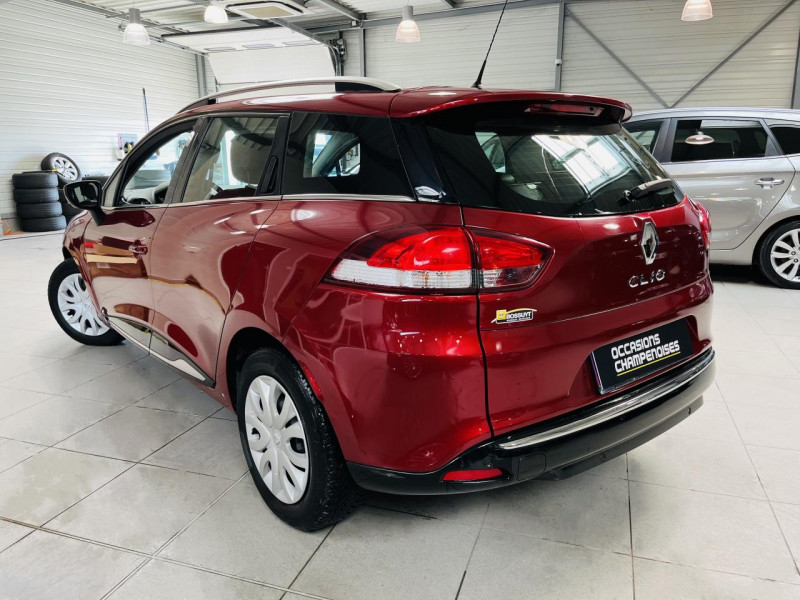 Photo 14 de l'offre de RENAULT CLIO Estate TCe 90 Energy Intens à 9990€ chez Occasions Champenoises