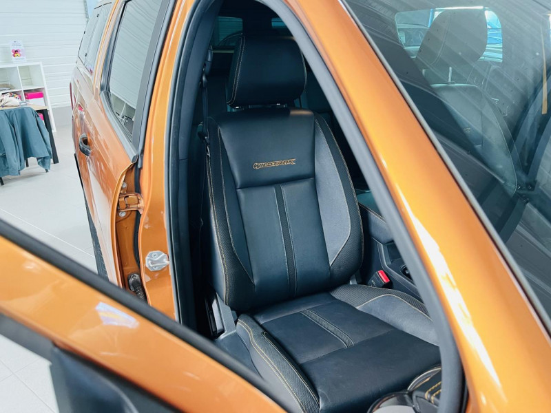 Photo 16 de l'offre de FORD RANGER DOUBLE CABINE  3.2 ECOBLUE 200 4X4 BV6 WILDTRAK à 32990€ chez Occasions Champenoises