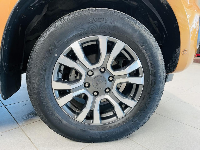 Photo 24 de l'offre de FORD RANGER DOUBLE CABINE  3.2 ECOBLUE 200 4X4 BV6 WILDTRAK à 32990€ chez Occasions Champenoises